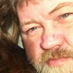 Meet your Posher, Leon